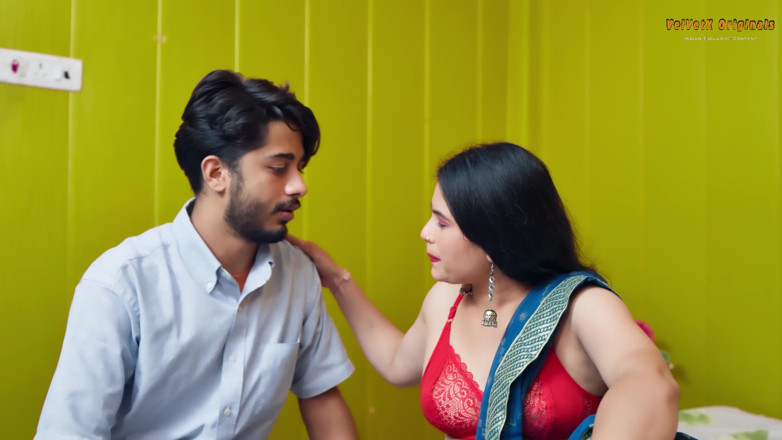 Sexwex blue film: 处女青少年男孩第一次与印度性感热辣哥发生性关系 4k 超高清完整视频