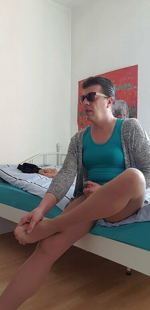 PetraNylon: Merhaba.. selamlar My Loves.. ve her zaman olduğu gibi, kendimi...