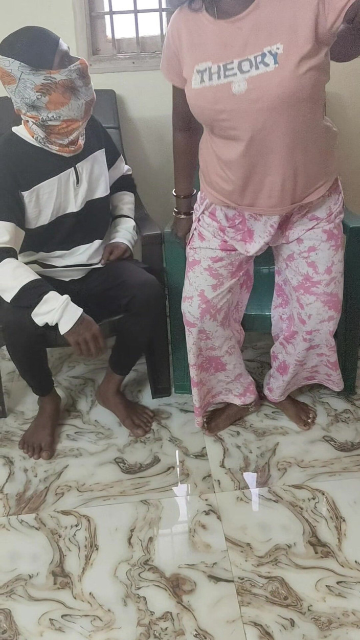 Thesana: Doktor mengongkek isteri suami yang suci