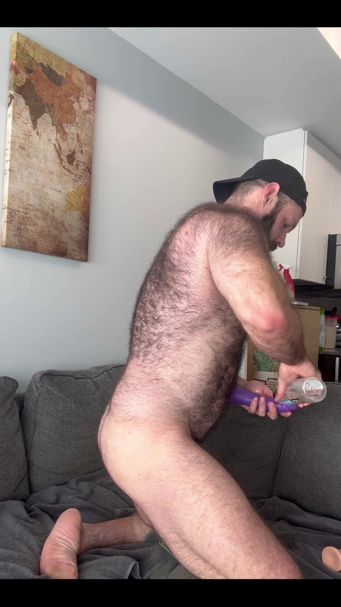 BeefyCanuck: หิวรูและต้องน้ําแตก... อีกครั้ง