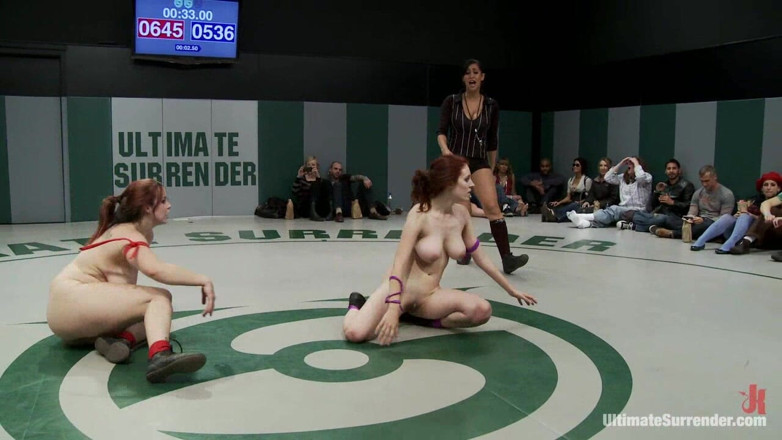Ultimate surrender by Kink: Rd2 давка ребра ножницами держит голову замки, проникновение пальцами во время борющейся.