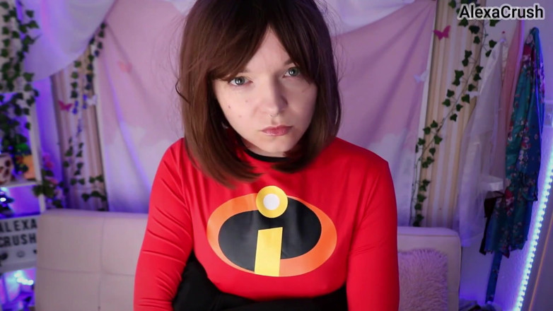 AlexaCrush: Mrs Incredible Menghisap Sindrom Pov Pancutan muka dan blowjob