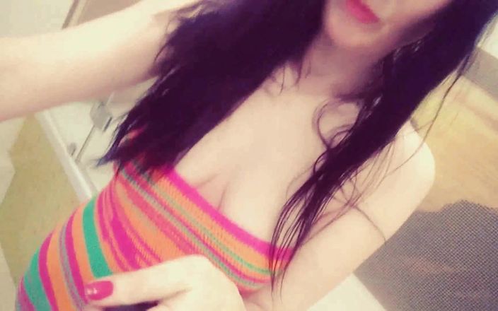 Ginna Gg: Russa milf gozando de calcinha Peluda buceta molhada calcinha esguicho -...