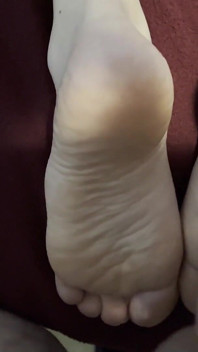Reserve footjob and foot cum