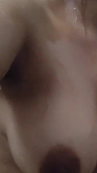 Sexy kundička indické holky s velmi velkými prsy