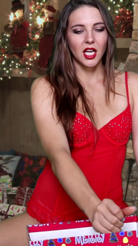 Sadie Holmes - Xmas Cock in a Box