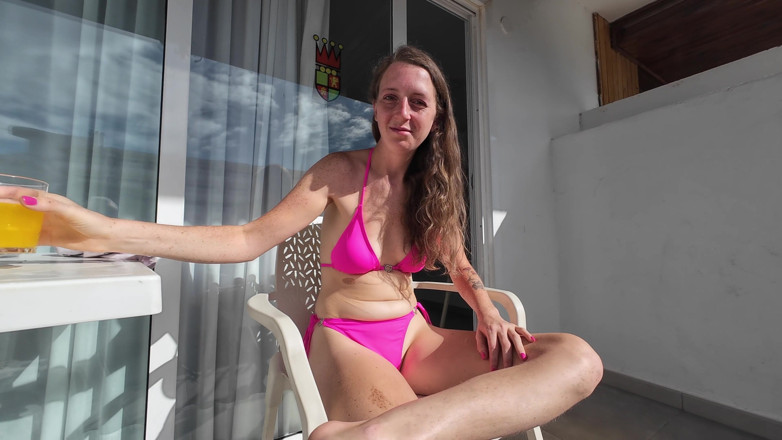 SkinnyWithAHugeDick: Naughty Touches, foda dura e uma buceta gozada interna