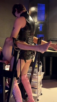 Amazona joven