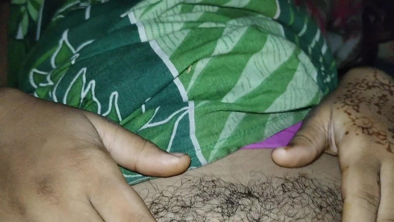 Hubby 23: Hintli evli kadın kendini parmaklıyor