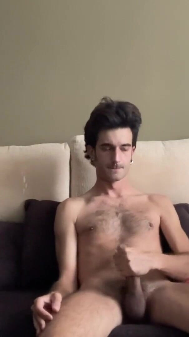 Wanking on the sofa (The septum guy) Wanking on the sofa (The septum guy)