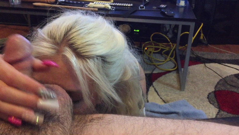 slavebc: Adore son cul, couilles et bite !