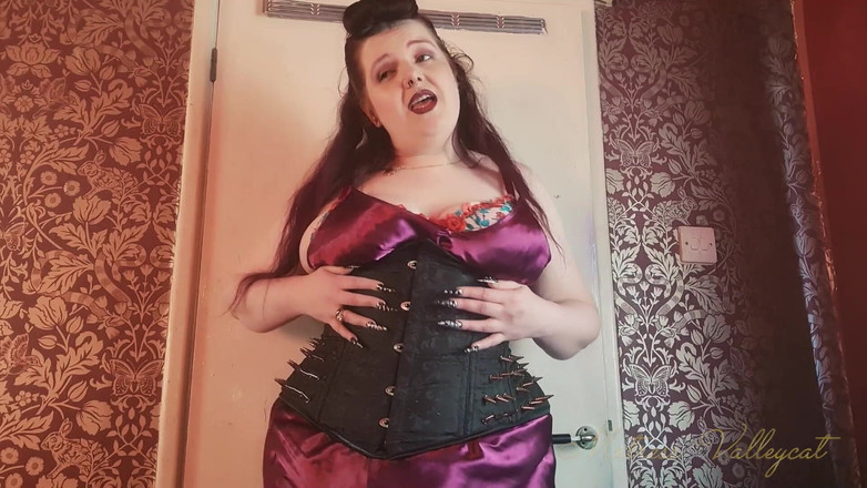 Mxtress Valleycat: Menyederhanakan hari hidupmu