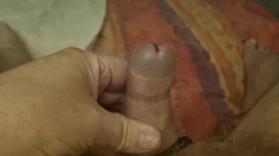 Pellefnatt: 私の友人は、私が見ているときに彼のチンポで遊ぶのが大好きです。