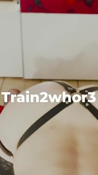 Nr.13 Kehlenfick-Training, pass auf meinen hintern auf. Ich mag es, den schwanz meines mannes zu lutschen.