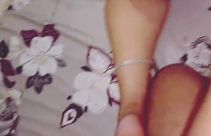 Akhi moni: Marido esposa doggi stayle sexo vídeo