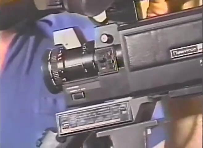 Homegrown Wives: How to make a short home movie