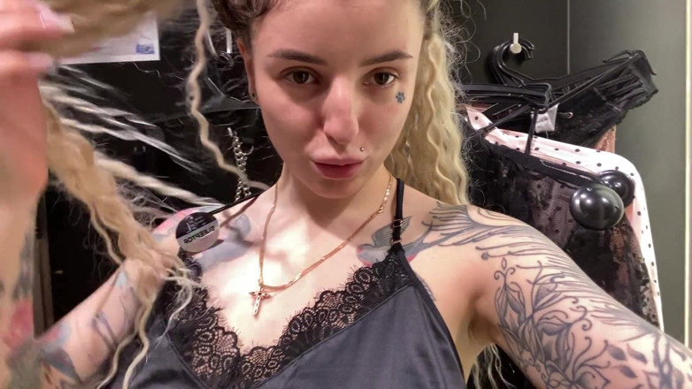 Barbietatoo1: Found an outfit for a swinger party