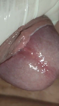 자지 안에 있는 아주 즐거운 터치 검사