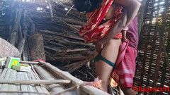 Villagesex91: Yenge ki chupke se chudai açık havada sikişiyor yerel yenge