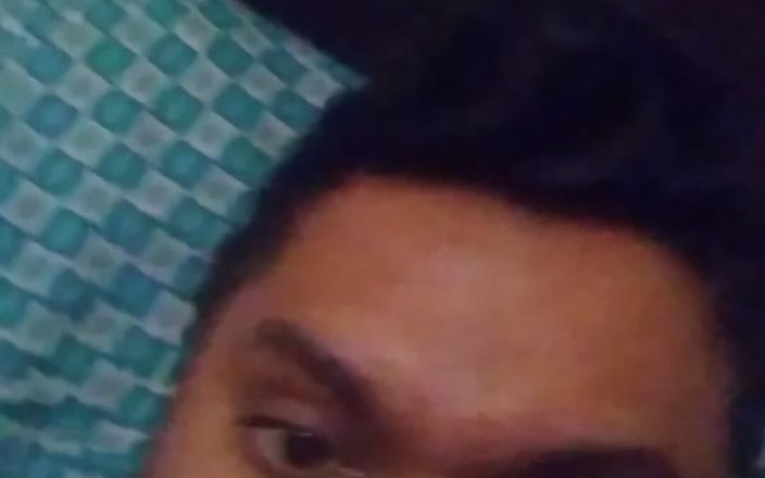 Sexy Miguel: Sexy Miguel šuká svého gay ptáka s jeho pohlednou italskou kůží