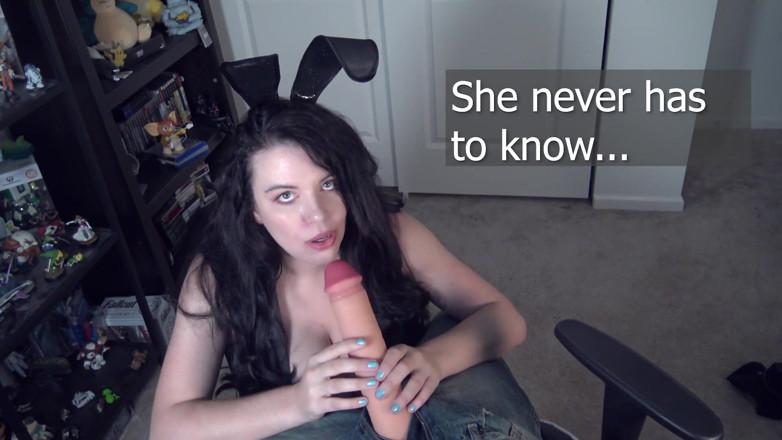 Lovely Lilith: Stepsis Gets Surprised Trick for Treat Lovely Lilith