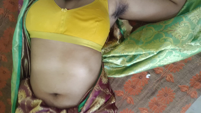 Inba: New Married Women Showing Her Cute Structure 3