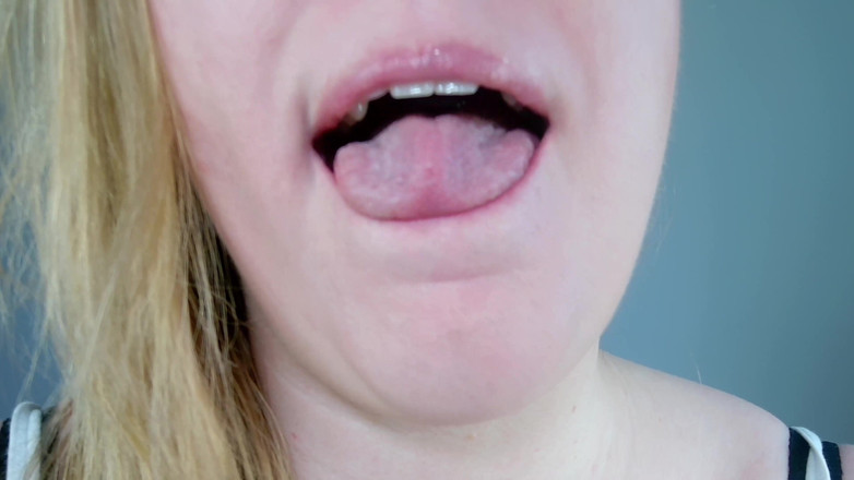 Julie Bliss: Giantess Julie Bliss - encolhe o irmão