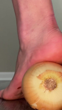 Coup De Pied, Oignon, 4K, Pieds, Vidéo POV