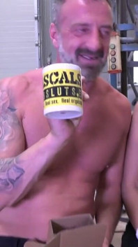 Zhelia 2: Have a Mug, Slut