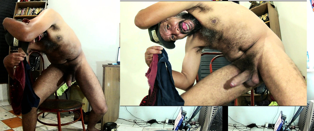 Stink HairyMale: Pakaian Dalam Biru Vs Merah