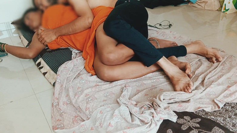 Harder299: Lagi-lagi ngentot ibu tiriku yang gemuk india
