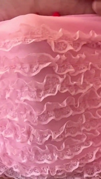 Wixxen in Frills