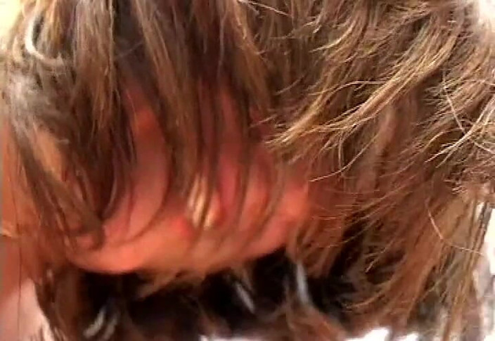 Italian swingers LTG: Memek berbulu gadis hot italia dientot habis-habisan sama kontol besar...