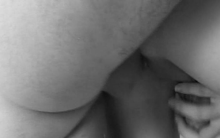 Just X Gays amateur porn: Napalone Twinks go all in na głęboką, intensywną jazdę i...