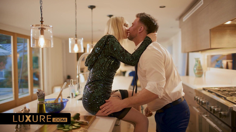 Luxure: Fantasies Shared Between Friends