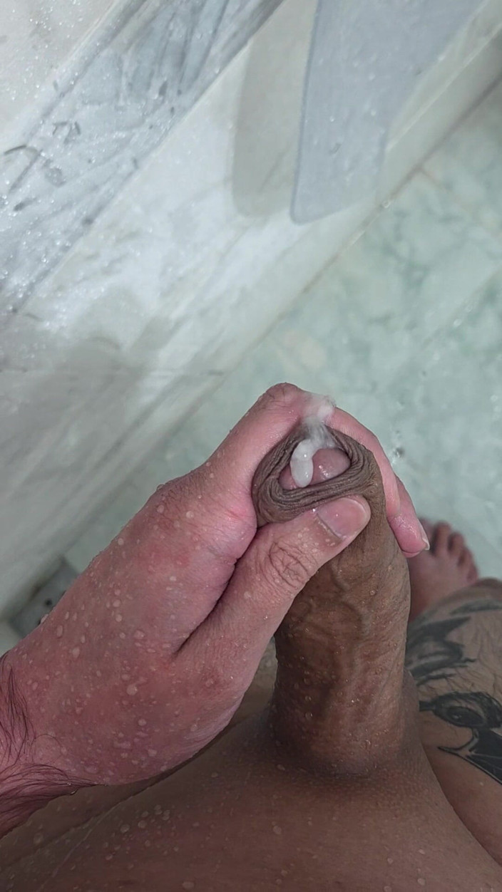 Lkdick8: A Horny Young Man Cums in the Shower