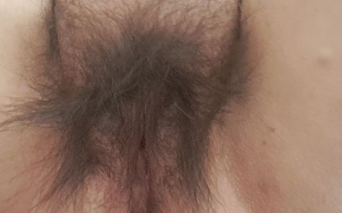 Mommy big hairy pussy: Matrigna figa pelosa grande chorito