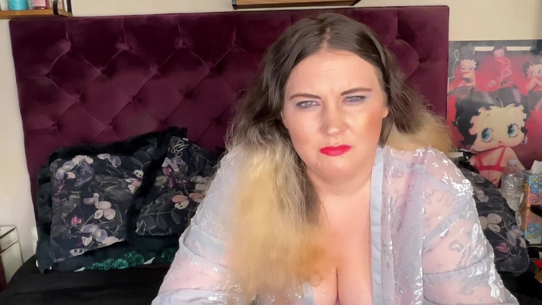 MissFFW: Dominação feminina grandona castiga perdedor de pau de agulha enquanto...