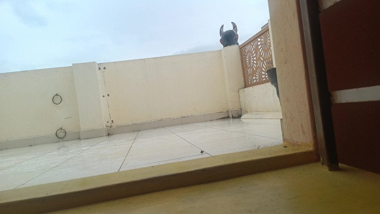 Inba: Schody romantika hospodyňka