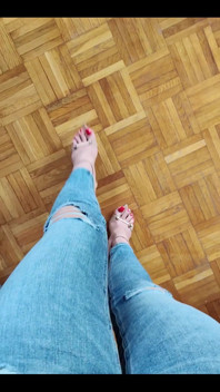 Ciao amanti dei piedi