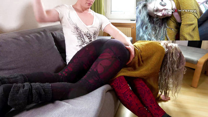 Fuck n Fetish: Đánh đòn chắc chắn - màn hình kép