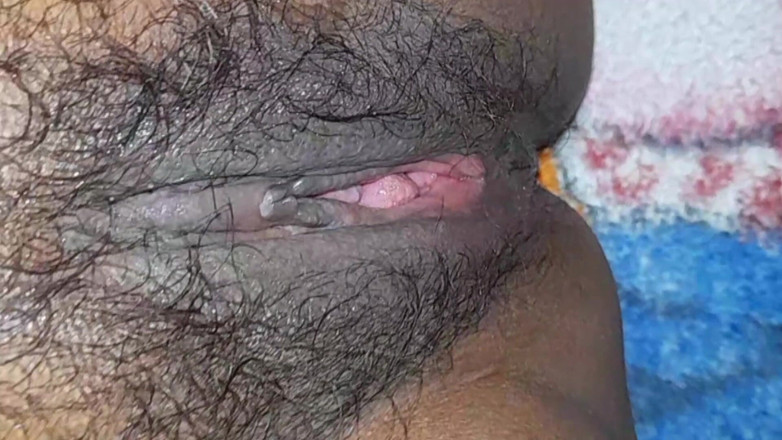 Nukes01: Villaggio indiano bhabhi scopata nella figa stretta da un ragazzo...