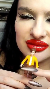 Big Red Lips Giantess