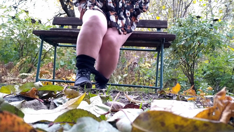 Elena: Düzgün vücutlu tabu videosu.