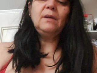 Mommy big hairy pussy: Kırmızılı üvey anne bakış açısı seks