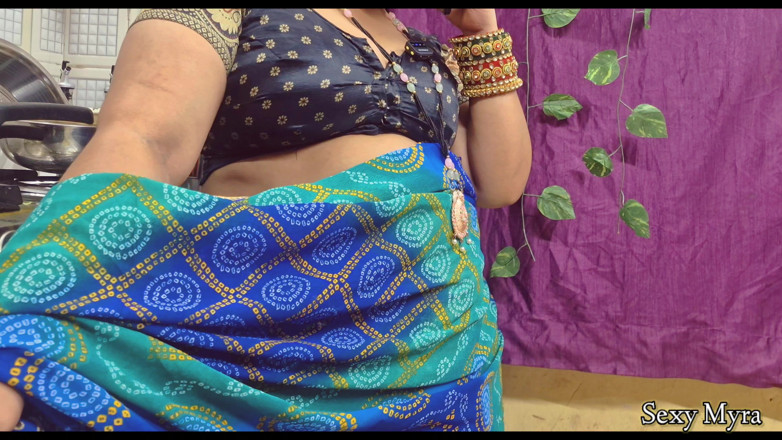 Sexy Myra: Part 2:- Chachi Ki Help Se Stepmom Ki Chudayi