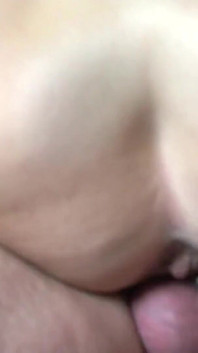 Una scopata a tre con due milf arrapate e fighe calde - 1