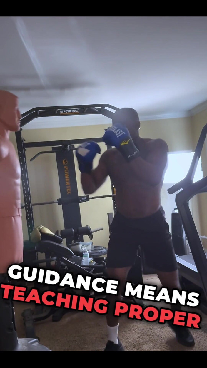 Hallelujah Johnson: McPherson fitness vitale 