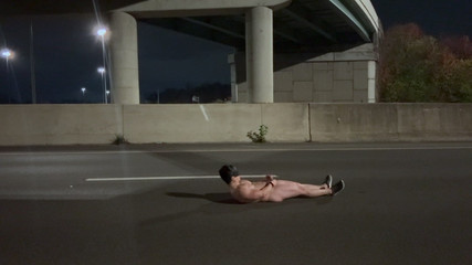 barenakedboy: Midnight Street Flex köprünün altında çıplak risk