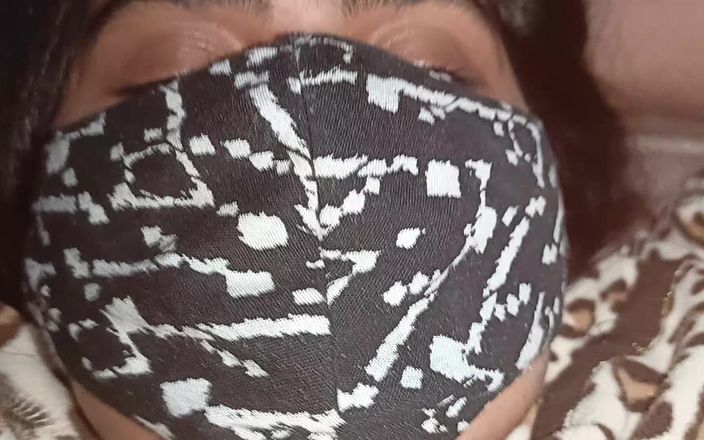 Sairaxsaim: Индийская подруга трахнула пакистанского бойфренда в Эмиратах